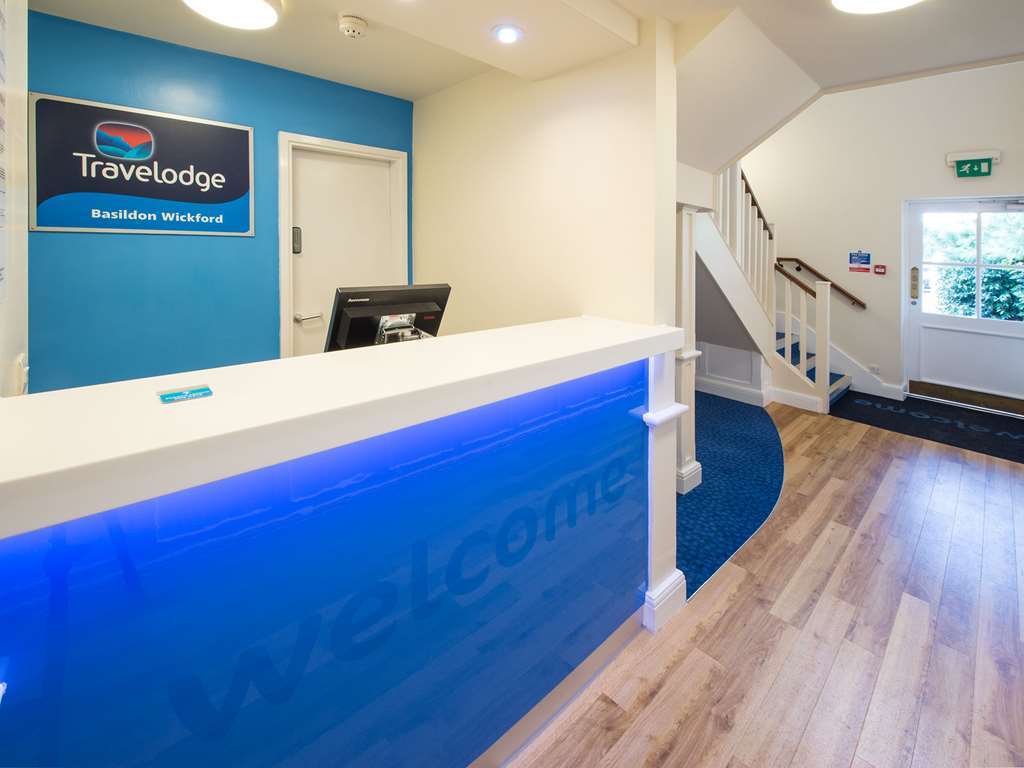 Travelodge Basildon וויקפורד מראה פנימי תמונה
