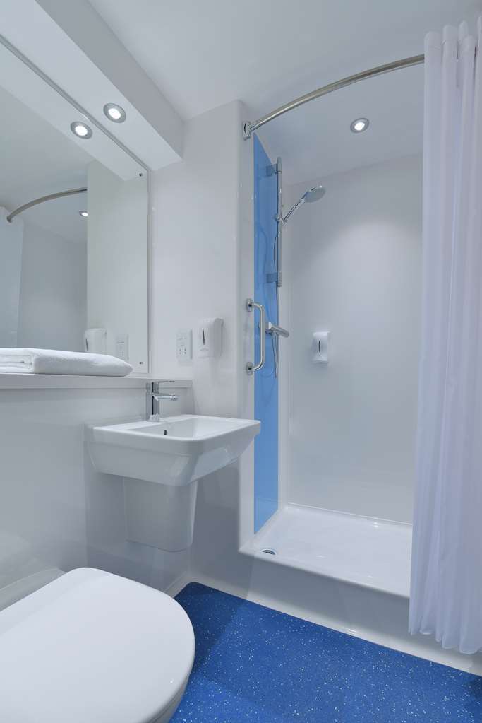 Travelodge Basildon וויקפורד חדר תמונה
